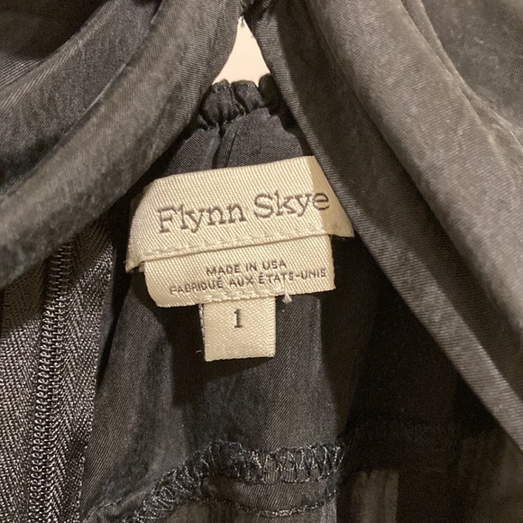 Long black dress from Flynn Skye - size 1 (small) - Picture 3 of 8